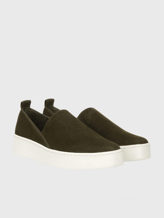 Vince Shoes - Vince Saxon Black Leather Slip-On Sneakers 9